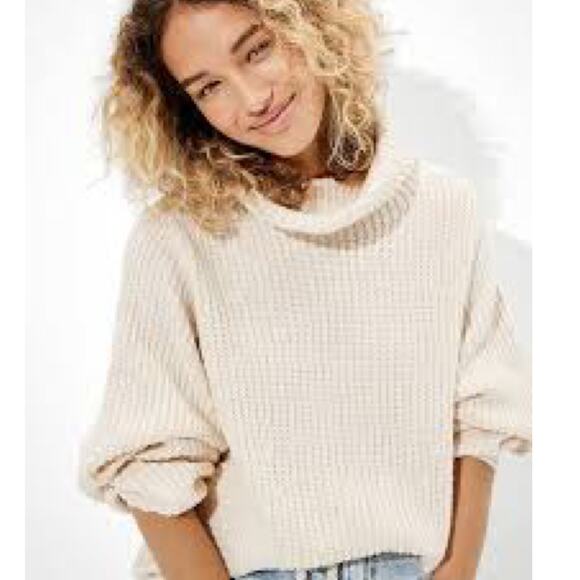 AERIE • Cream Dreamspun Mock Neck Sweater - Picture 1 of 7